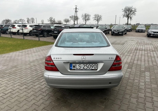 Mercedes-Benz Klasa E cena 12900 przebieg: 311000, rok produkcji 2004 z Wąchock małe 277